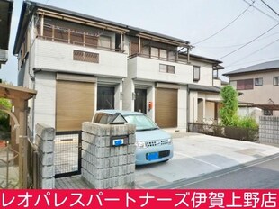 新田戸建の物件外観写真